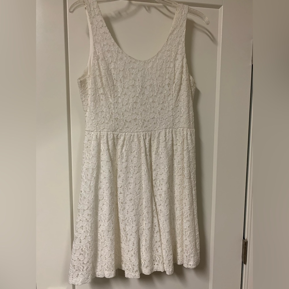 Vestique white strapless sundress